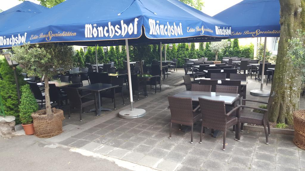 Hotel Restaurant Platamon Feuchtwangen Extérieur photo