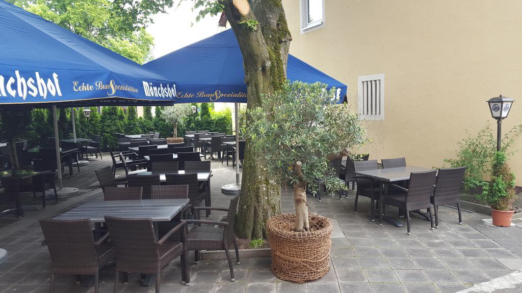 Hotel Restaurant Platamon Feuchtwangen Extérieur photo
