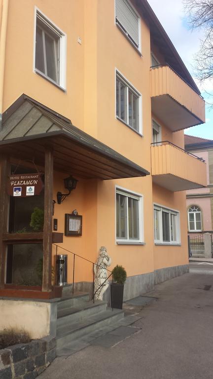 Hotel Restaurant Platamon Feuchtwangen Extérieur photo