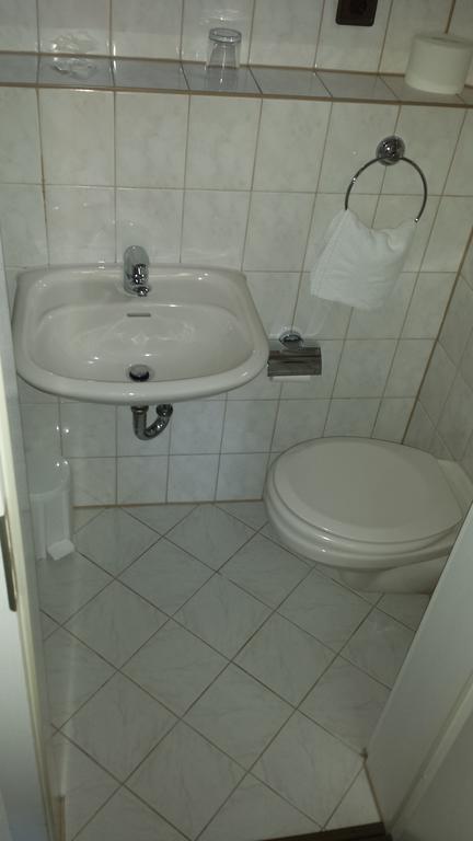 Hotel Restaurant Platamon Feuchtwangen Chambre photo